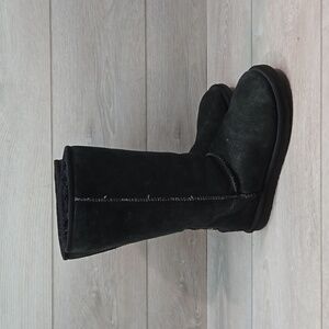 Ugg Australia Women 5804 Leather Tall Sheepskin Boots shoes sz 7